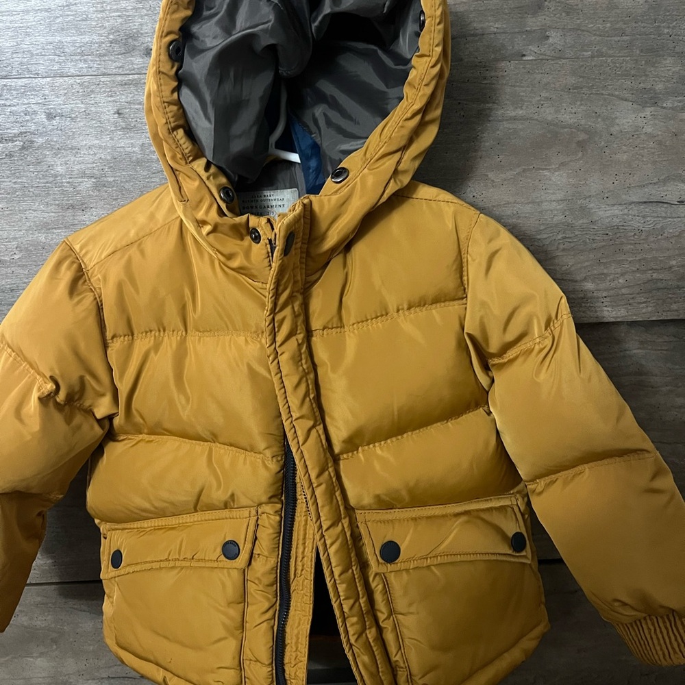 Zara Kids Yellow Puffer Jacket 2/3 baby Zara . 2t/3t boy Zara down coat toddler